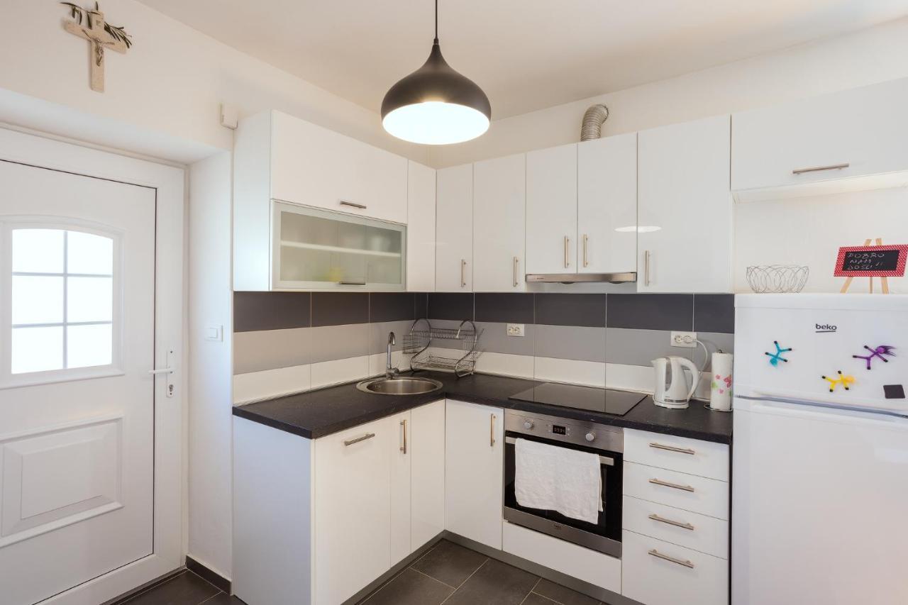 Apartment Pradini Poljana  Ngoại thất bức ảnh