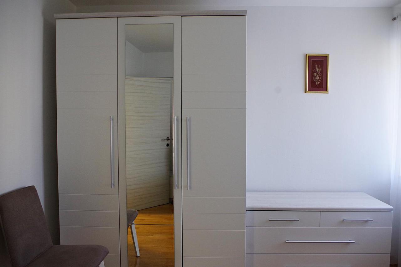 Apartment Pradini Poljana  Ngoại thất bức ảnh