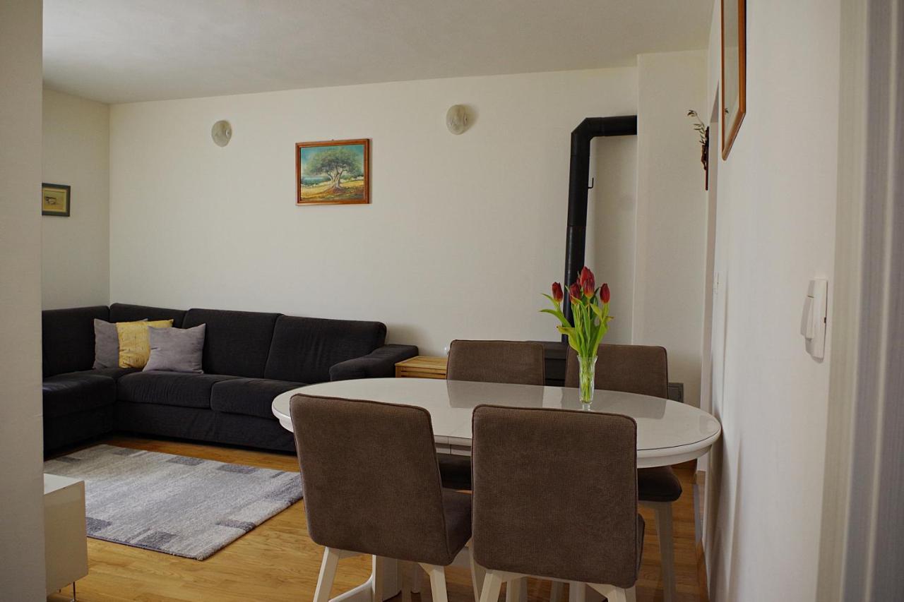 Apartment Pradini Poljana  Ngoại thất bức ảnh